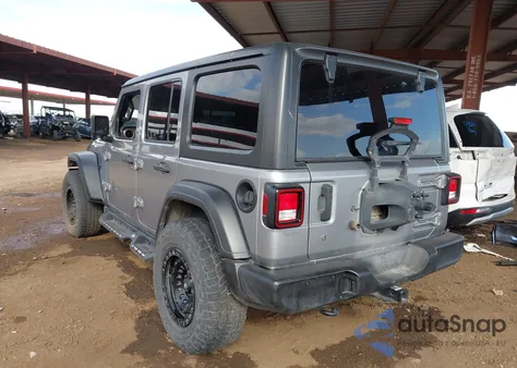 2020 Jeep Wrangler Unlimited Sport S 4X4 z USA, uszkodzony, nr VIN 1C4HJXDN8LW126929